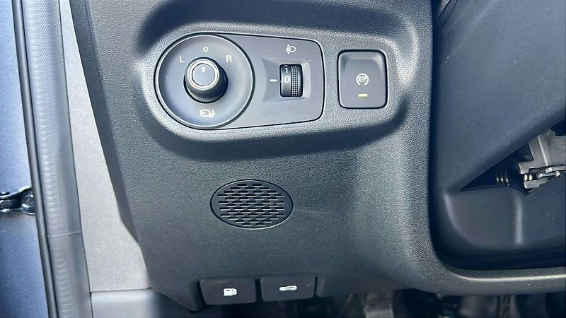 MG MG3 ELEGANCE MT5 1.5L HATCH (85kW) - fotka 25 z 40