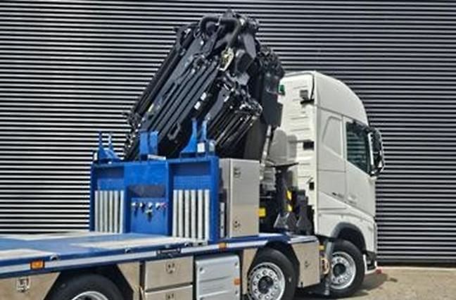 Volvo FH (2024) 460 8x2 plato/tahač + HR - fotka 10 z 30