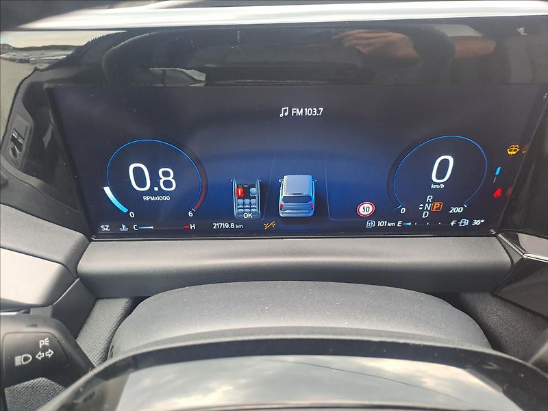 Ford Tourneo Custom 2,0 EcoBlueTitanium X L2 AWD - fotka 16 z 29