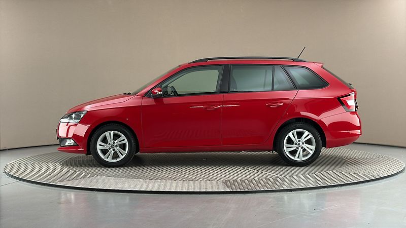 Škoda Fabia 1.0 TSI Ambition Combi - fotka 4 z 24
