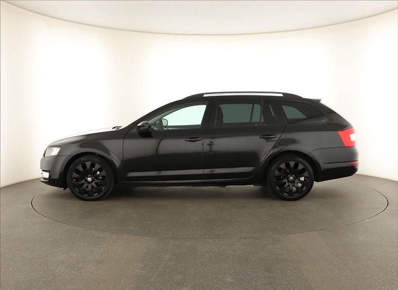 Škoda Octavia (2013) 1.6 TDI, Tempomat - fotka 3 z 12