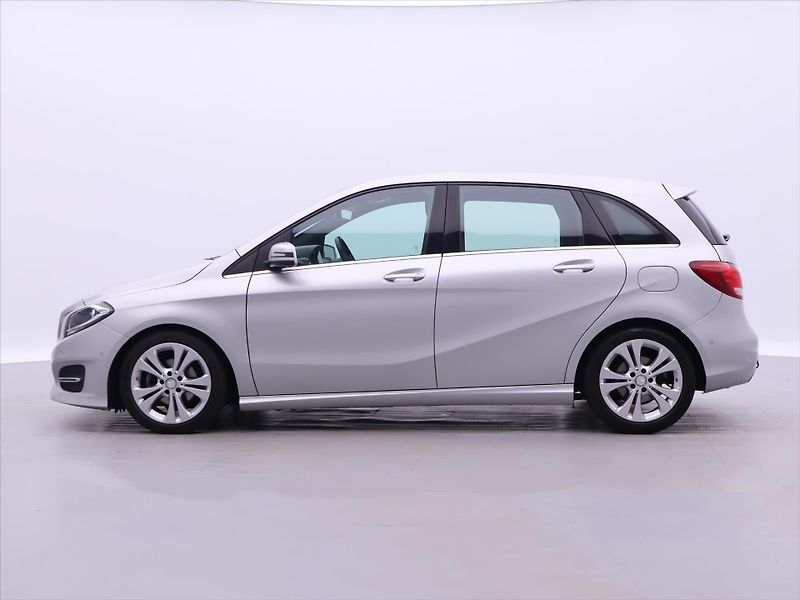 Mercedes-Benz Třídy B 1,5 CDI 80kW Aut. Urban Navi - fotka 4 z 37