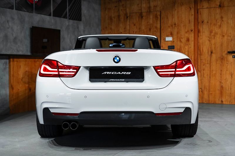 BMW Řada 4 i - fotka 20 z 21