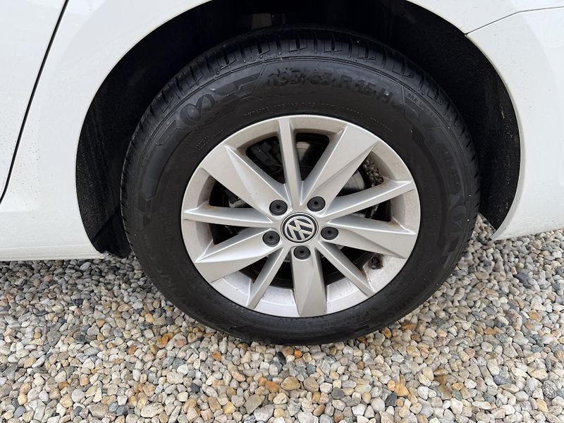 Volkswagen Golf Combi VII 1,6 TDi/85kW - fotka 61 z 66