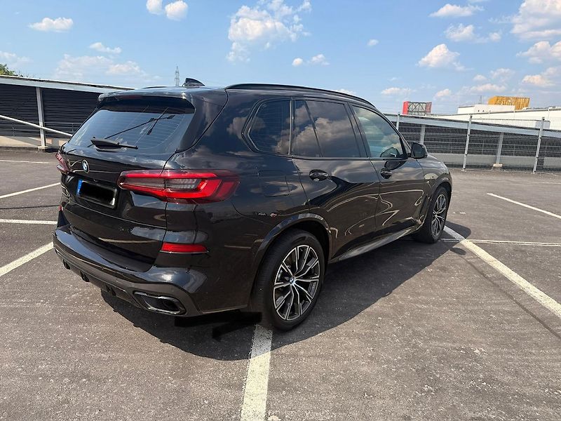 BMW X5 (2020) - fotka 3 z 13
