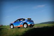 V rámci přípravy na víkendový 53. ročník Barum Czech Rally Zlín absolvovala třicítka pilotů úterní test na trati Ludkovice - Biskupice.
