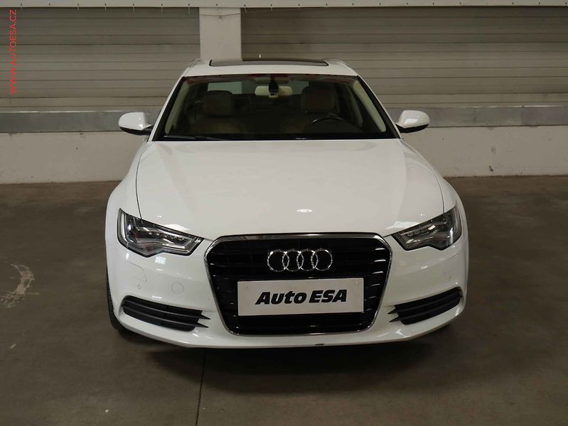 Audi A6 (2011) 3.0TDi, 2.maj, LED, navi - fotka 2 z 20