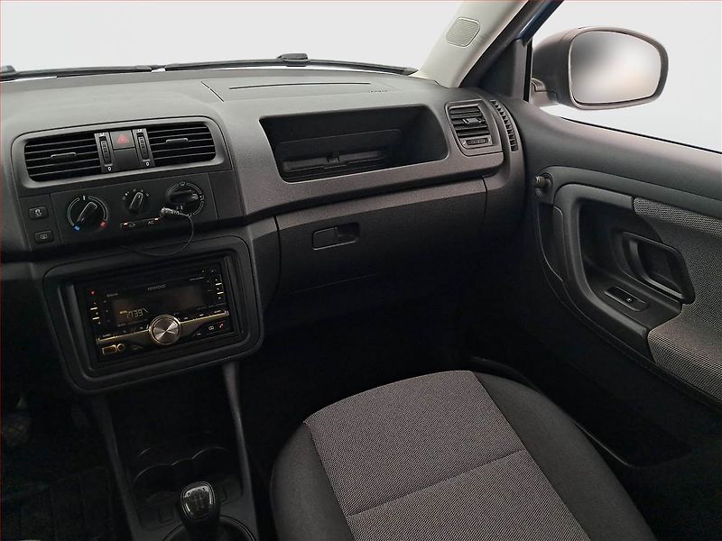 Škoda Fabia (2013) 1.2 12V - fotka 8 z 14