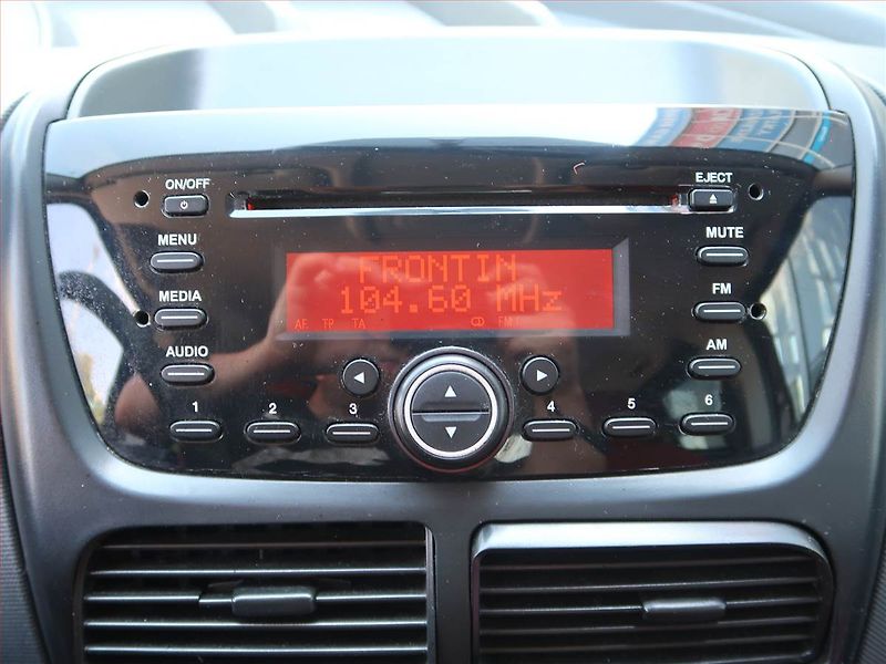 Fiat Dobló (2014) 1.6 MultiJet, 5Míst, SR, DPH - fotka 16 z 19