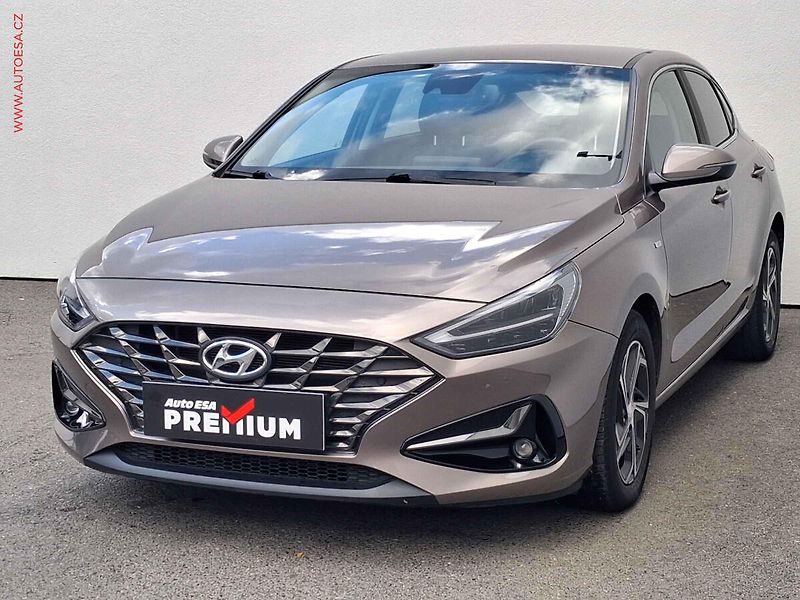 Hyundai i30 (2021) 1.5 T-GDi, 2.maj,ČR, LED - fotka 3 z 16
