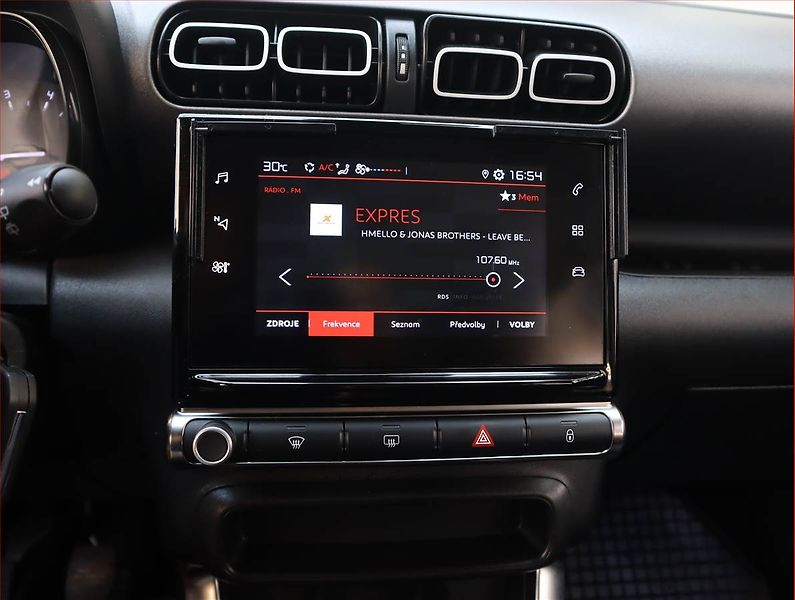Citroën C3 Aircross (2024) Feel 1.2 PureTech, Serv.kniha - fotka 12 z 20
