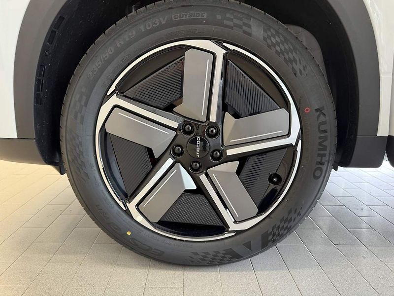 Jaecoo 7 (2026) Luxury 1.6 tGDI ICE - fotka 25 z 26