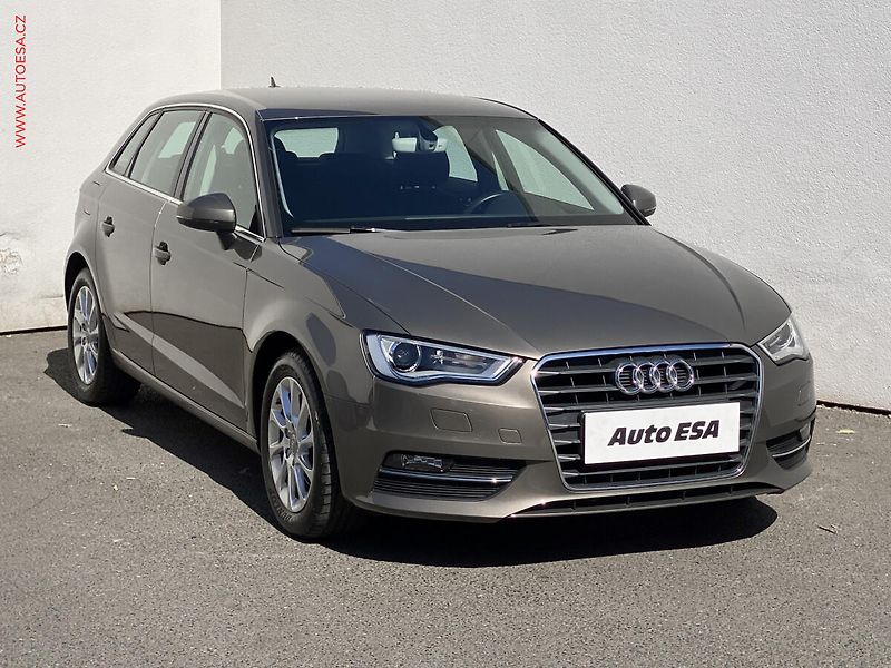 Audi A3 (2016) 1.4TSi SPORTBACK, ČR, AC - fotografie inzerátu