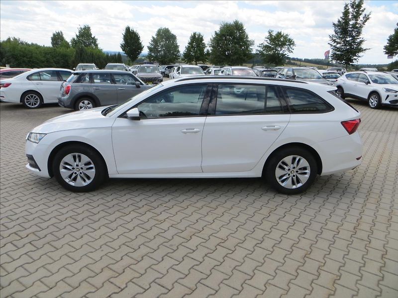 Škoda Octavia 2,0 TDI 85kW Ambition ČR - fotka 4 z 24