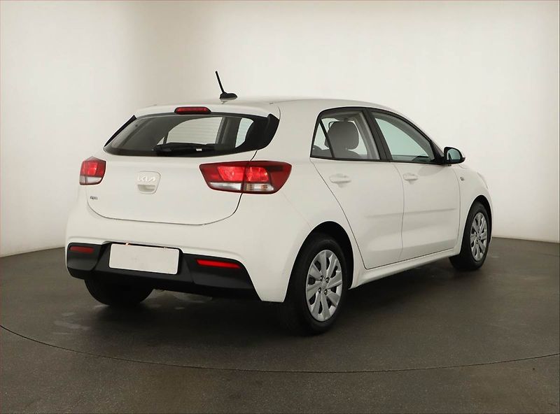 Kia Rio (2023) 1.2 DPI, ČR,1.maj - fotka 5 z 14