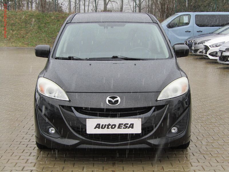 Mazda 5 (2012) 2.0i 7míst, autoAC - fotka 2 z 17