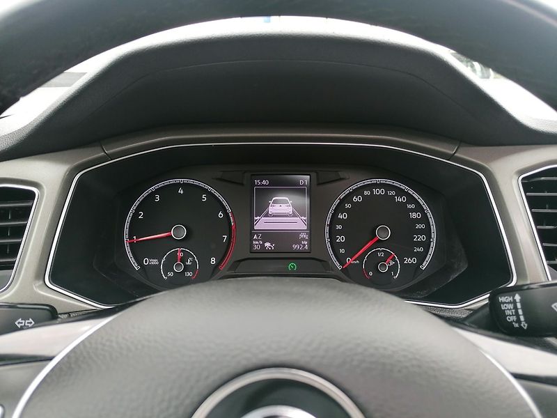 Volkswagen T-Roc (2021) 1.5 TSi DSG 110kW Pano,Kůže - fotka 19 z 29