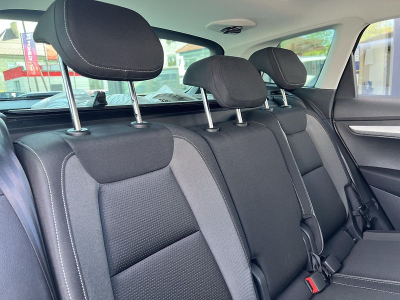 Škoda Karoq Style Plus 2.0TDi 85kw DSG ALU - fotka 37 z 49
