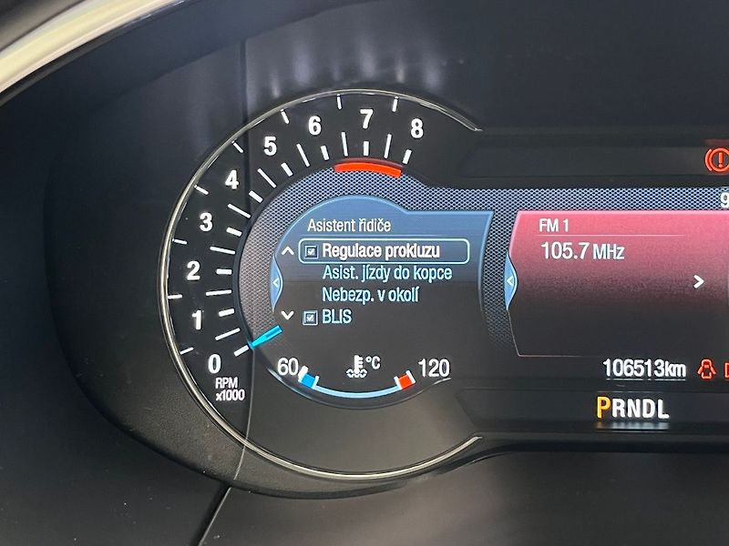 Ford S-MAX 2,5 FHEV Vignale 140KW  7 míst - fotka 12 z 57