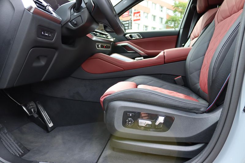 BMW X6 (2026) XDRIVE 40i G06 M-SPORT 280kW - fotka 23 z 50