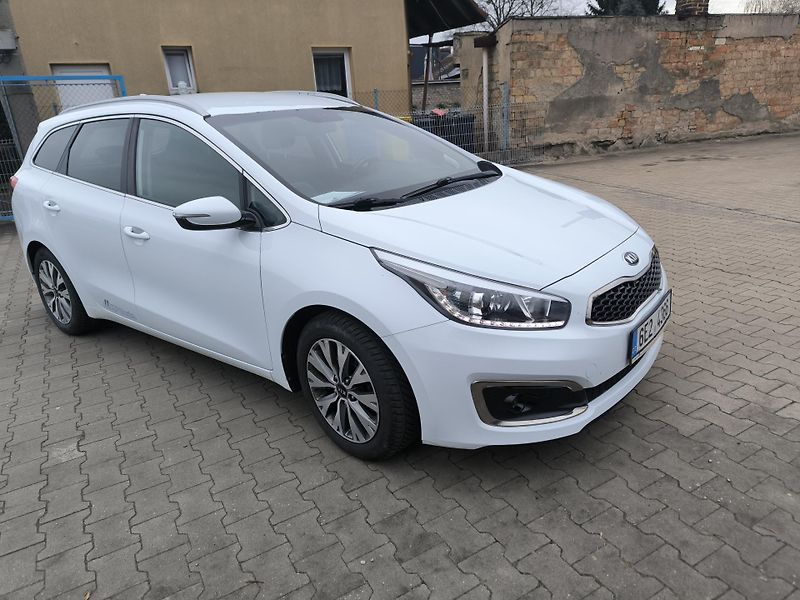 Kia Ceed SW (2018) TOP - fotografie inzerátu