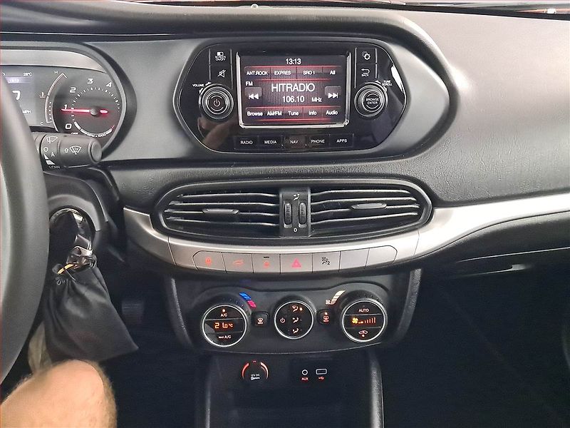 Fiat Tipo (2016) 1.4 16V, Navi, Tempomat - fotka 12 z 17