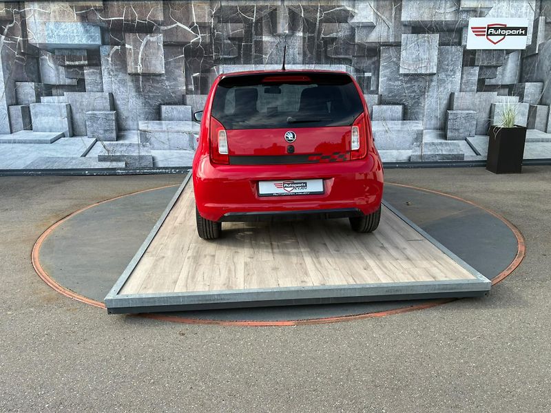 Škoda Citigo (2014) 1.0MPi, 55KW, MONTE CARLO - fotka 7 z 23
