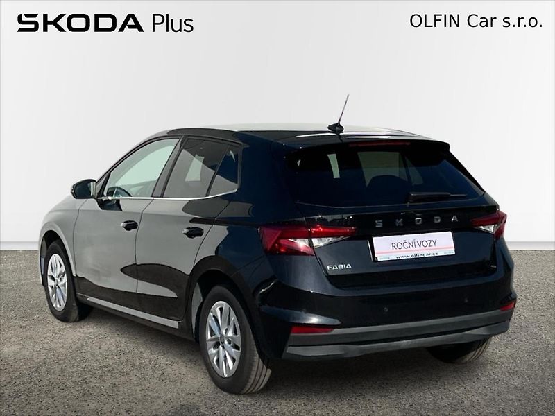 Škoda Fabia 1,0 TSi 85kW TOP SELECTION  IV - fotka 8 z 24