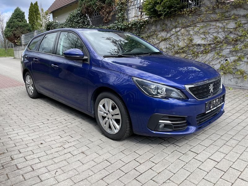 Peugeot 308 (2018) PEUGEOT 308 SW 1,5 HDi - fotografie inzerátu