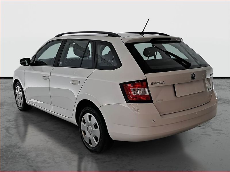 Škoda Fabia (2018) Ambition 1.4 TDI, Serv.kniha - fotka 4 z 16