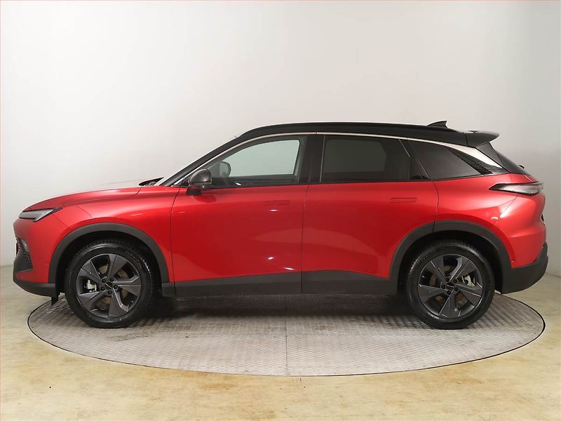 BAIC X55 (2026) ALL IN 1.5 T - fotka 3 z 20