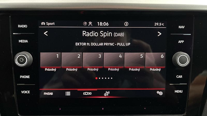 Volkswagen Arteon 1.4 TSI PHEV DSG R-Line Shooti - fotka 11 z 32