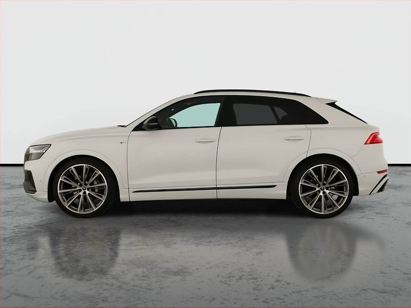 Audi Q8 (2022) 50 TDI - fotka 3 z 20