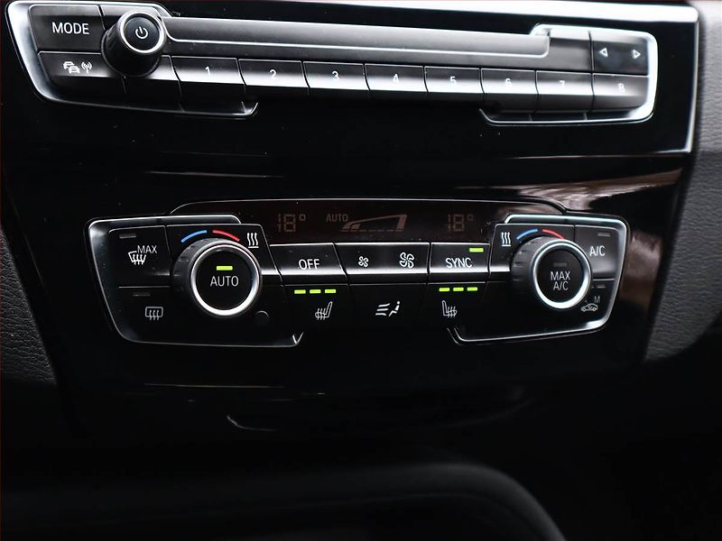 BMW X1 (2016) xDrive18d, 4X4, Automat - fotka 19 z 20