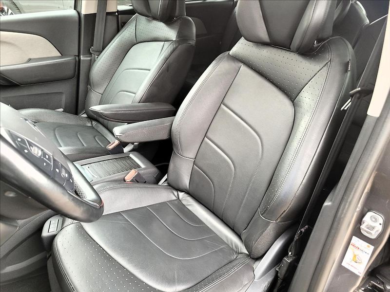 Citroën Grand C4 SpaceTourer 1,5 hdi,7 MÍST,KŮŽE,VÝHŘEV,NAV - fotka 8 z 50