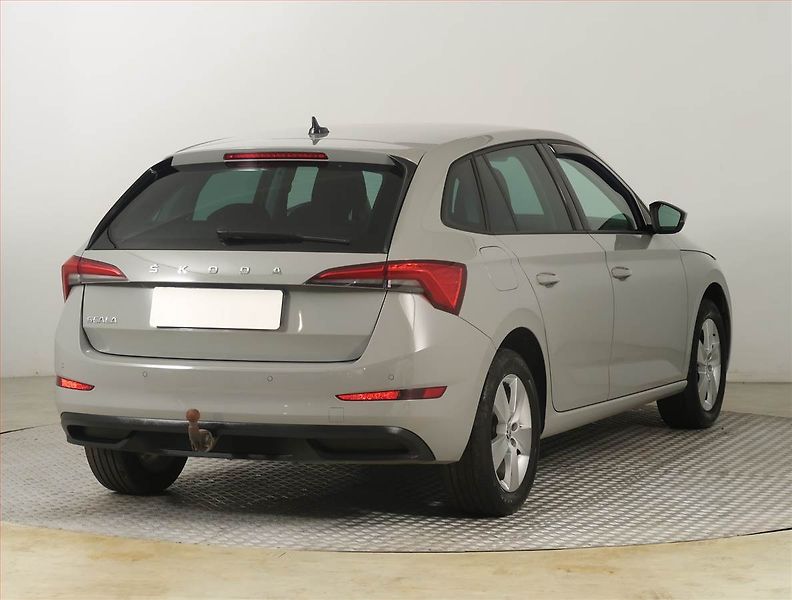 Škoda Scala (2022) Ambition 1.0 TSI, ČR,1.maj - fotka 5 z 23