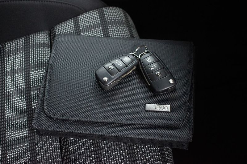 Audi Q3 2.0TDI 110kW QUATTRO*2xKOLA*ČR - fotka 34 z 43