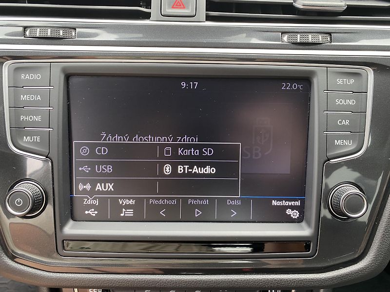 Volkswagen Tiguan 1.4 TSI 110kW - 1xMAJ. - LED - fotka 23 z 44