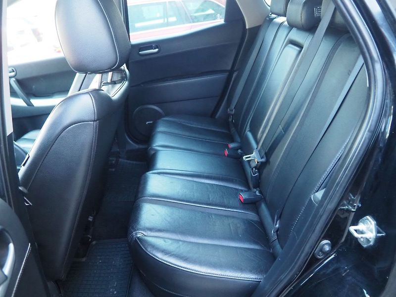 Mazda CX-7 (2008) 2.3i, 4x4, 191 kW, BOSE, TZ - fotka 12 z 36