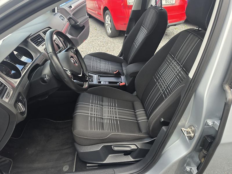 Volkswagen Golf Variant 1.4 TSi Lounge  - fotka 8 z 14