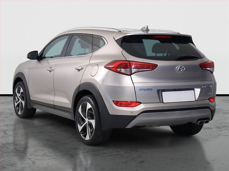 Hyundai Tucson (2016) 2.0 CRDi, 4X4, Automat, Kůže - fotka 4 z 20