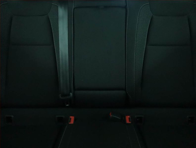 Škoda Karoq (2023) Ambition 2.0 TDI - fotka 10 z 17