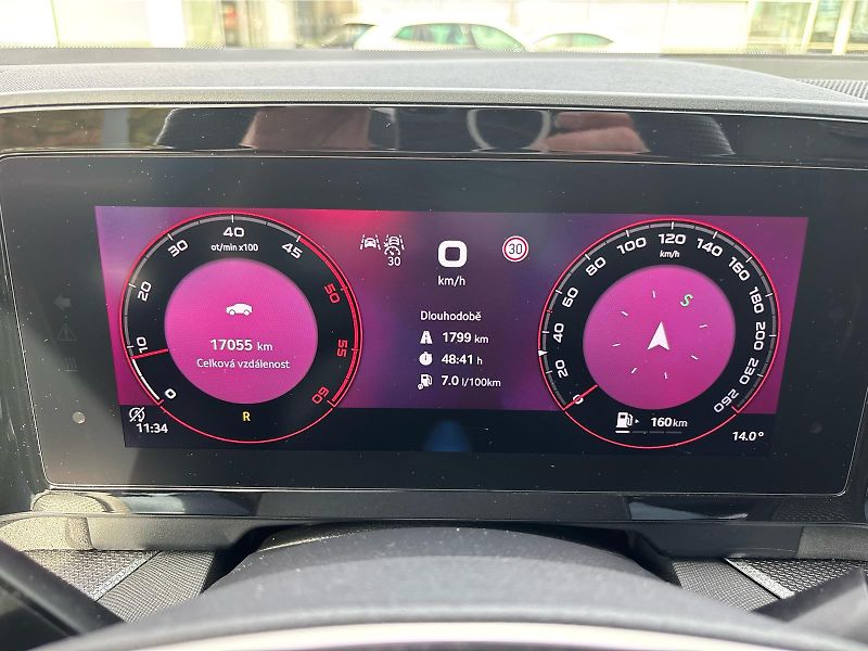 Škoda Kodiaq 2,0 TDI 142 kW SPORTLINE 4X4 D - fotka 13 z 30