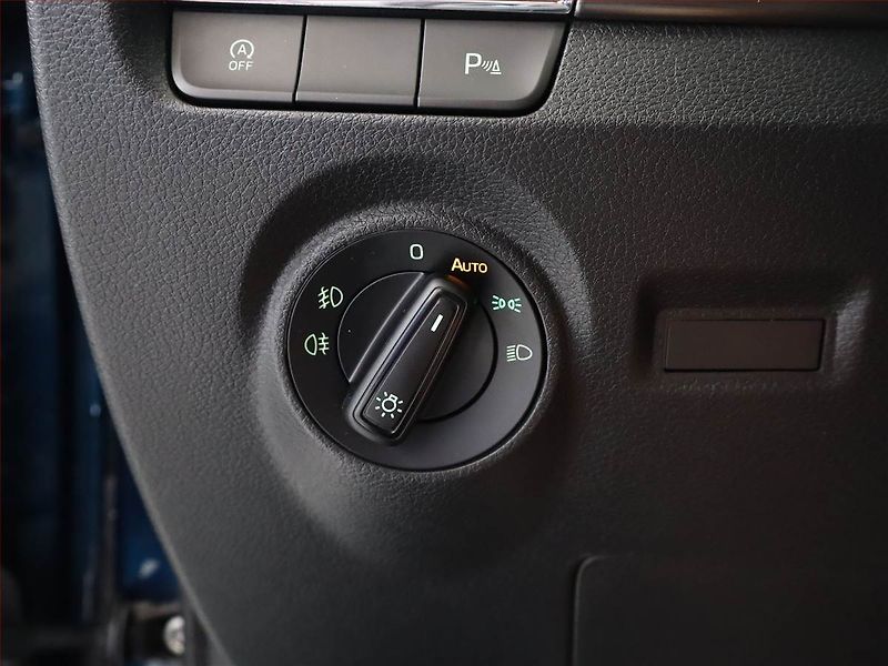 Škoda Fabia (2020) Style 1.0 TSI, Tempomat - fotka 14 z 15