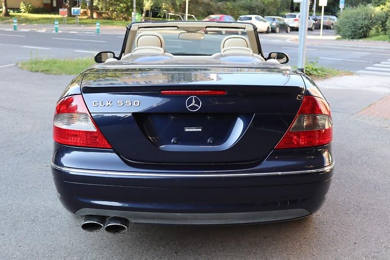 Mercedes-Benz CLK 550 AMG CABRIO 285kW - fotka 12 z 50