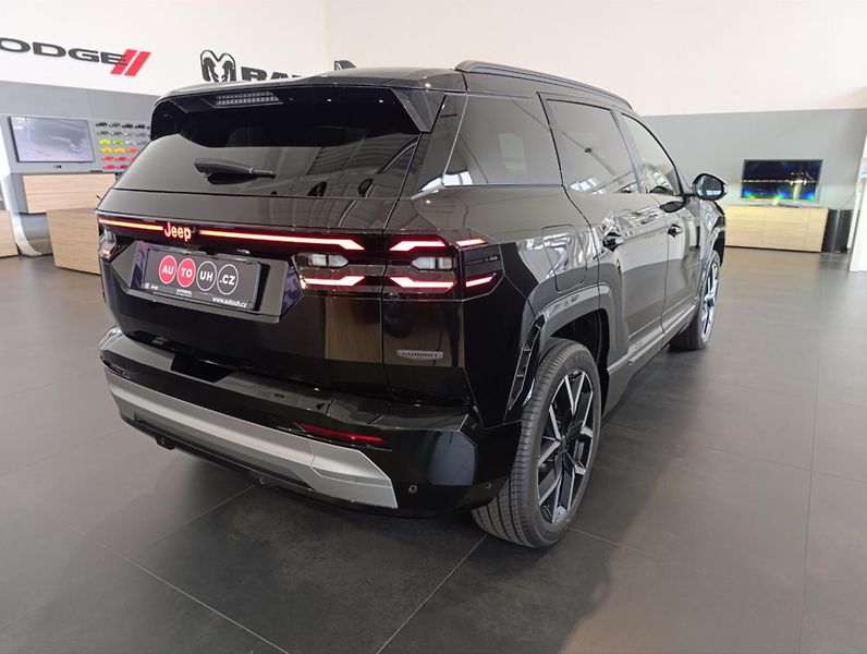 Jeep Compass (2026) 1,6 Plug-in Hybrid 225k  Summi - fotka 7 z 18