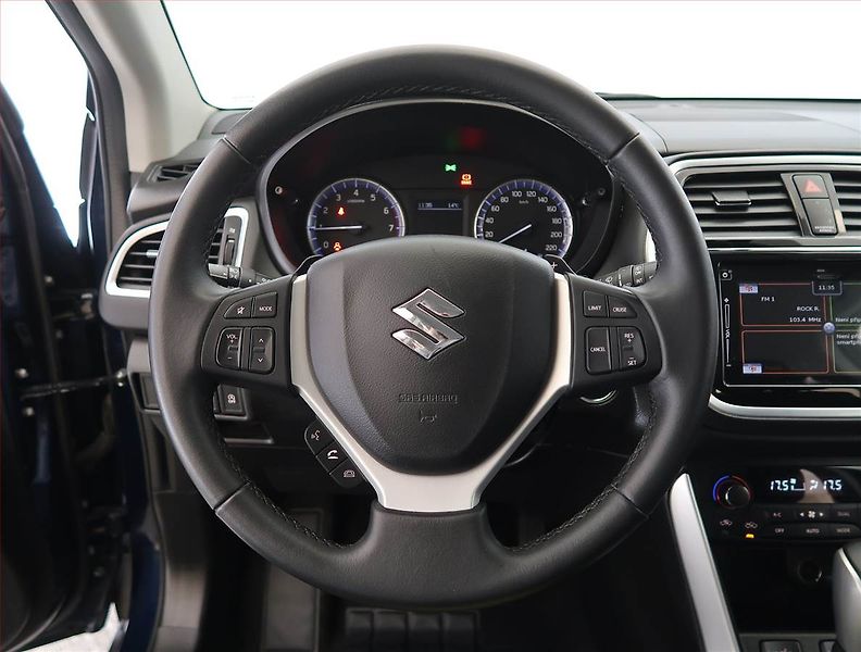 Suzuki SX4 S-Cross (2018) Elegance 1.0 BoosterJet - fotka 17 z 20