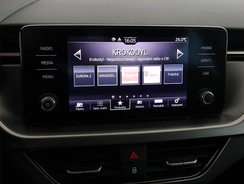 Škoda Scala (2022) Style 1.0 TSI, Serv.kniha - fotka 17 z 19