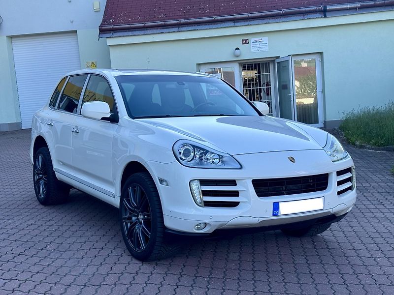 Porsche Cayenne (2009) Diesel 176kW - fotka 3 z 20