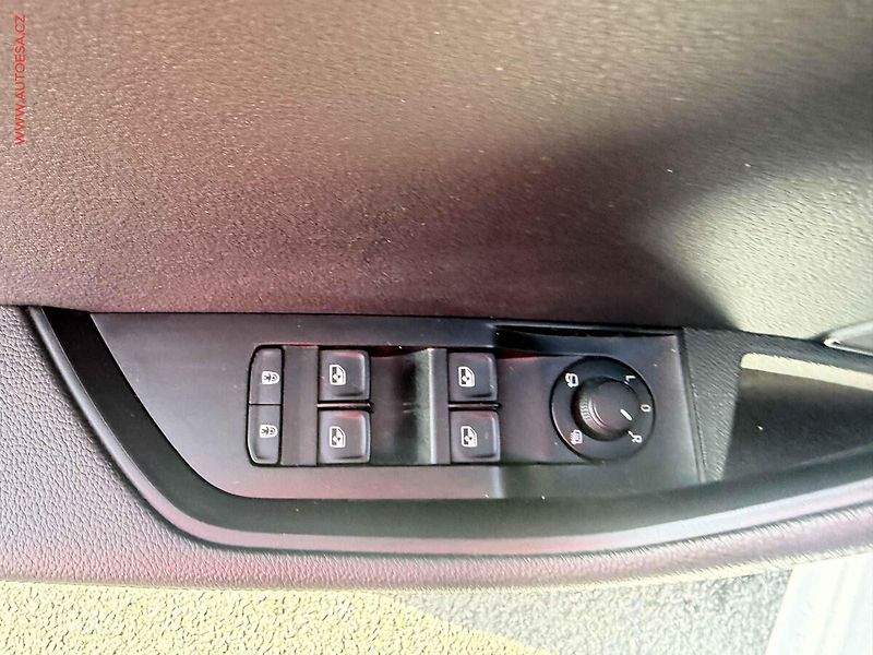 Škoda Superb (2020) 2.0TDi, AT - fotka 11 z 18